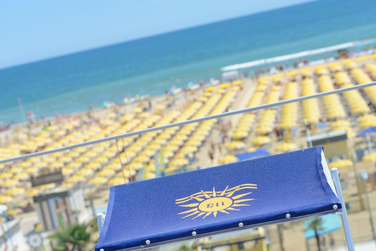 Hotel Nuova Medusa Rimini Eksteriør billede